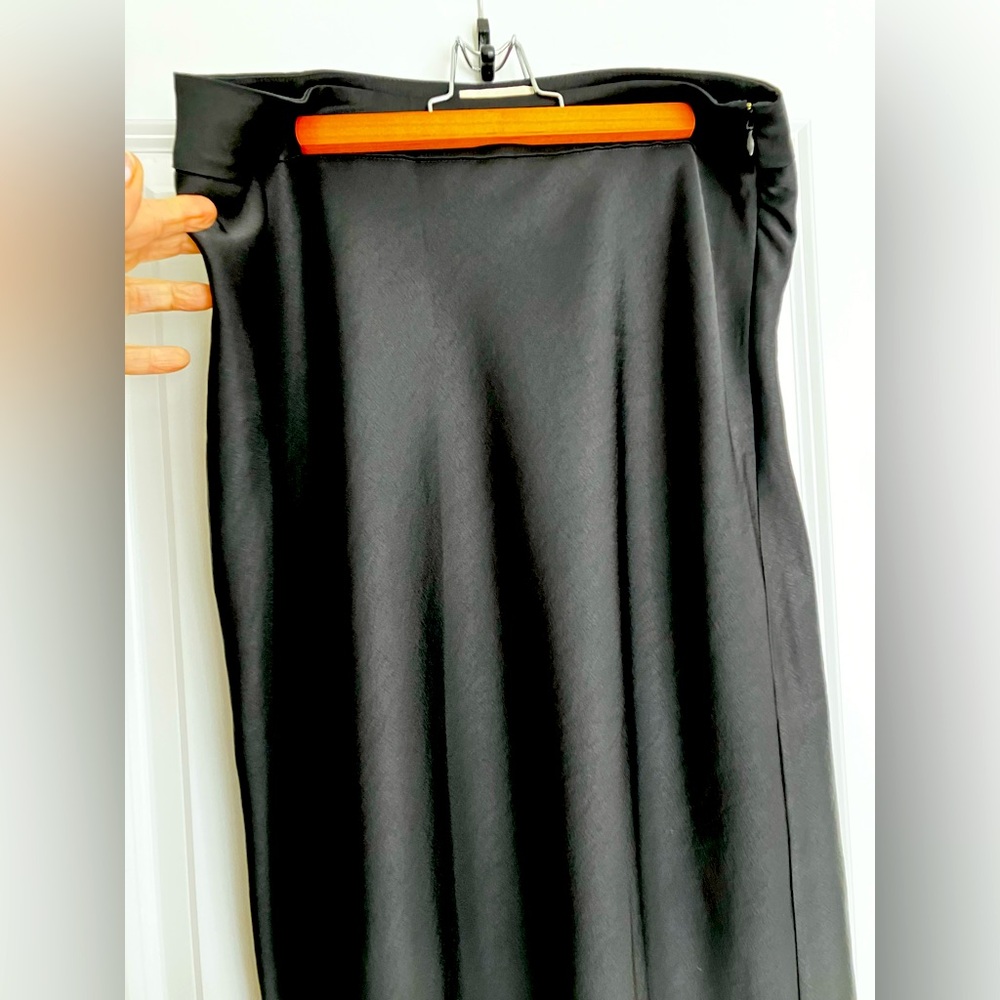 Sézane's Black Sandy Slip Skirt, Size 12 - Picture 3 of 3